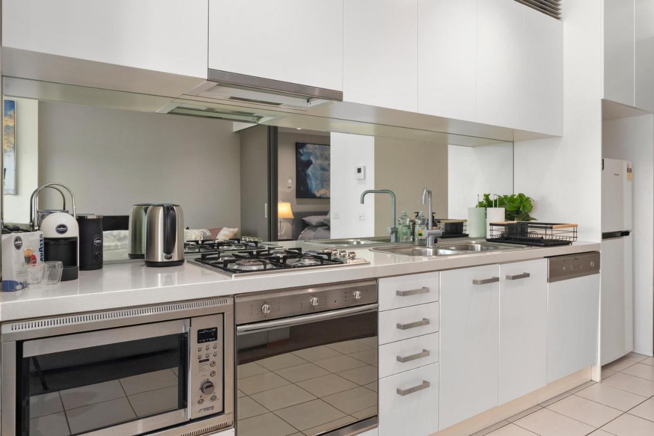 Sophisticated Designer Condo W River & City Views Μελβούρνη Εξωτερικό φωτογραφία