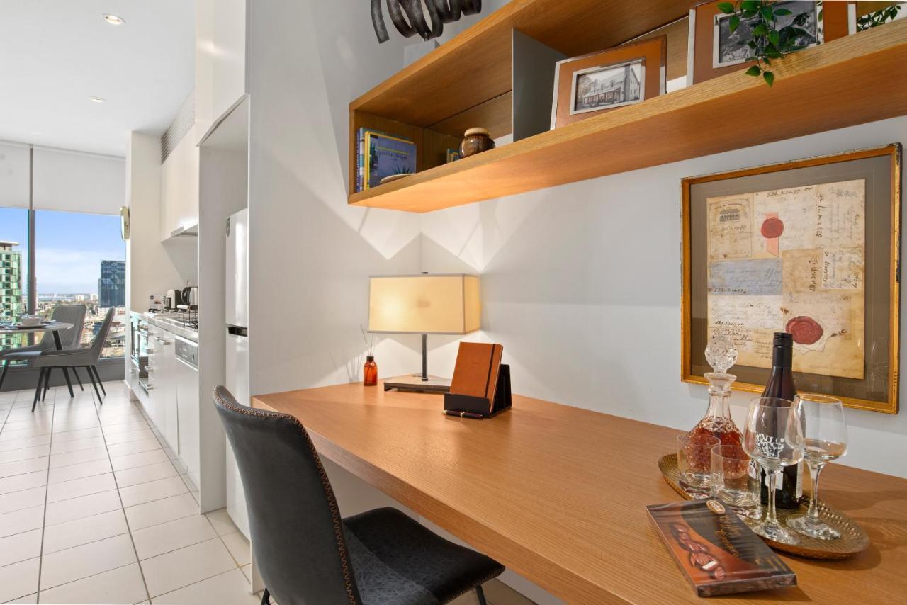 Sophisticated Designer Condo W River & City Views Μελβούρνη Εξωτερικό φωτογραφία
